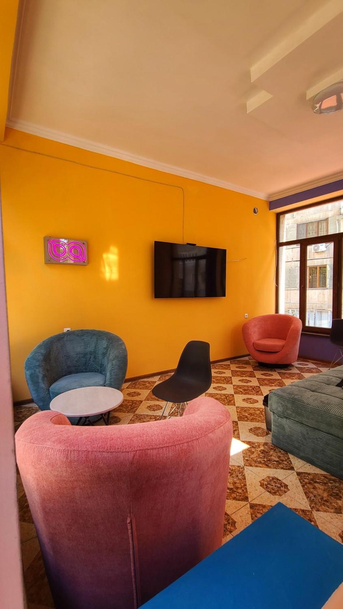 Capsula Hotel エレバン エクステリア 写真